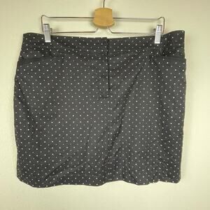 Izod Golf Women's Black and White Polka‎ Dot Skort with Pockets – Size 16